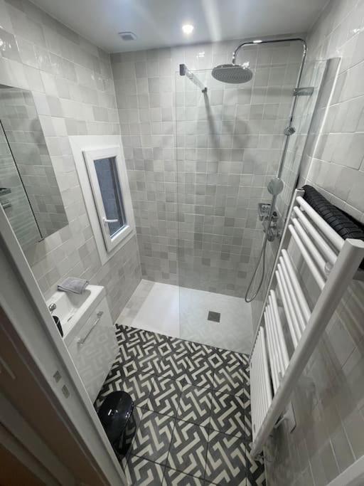 Appartement Ancien A Orlean Zewnętrze zdjęcie